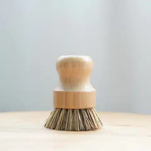 cepillo lavaloza de bambú